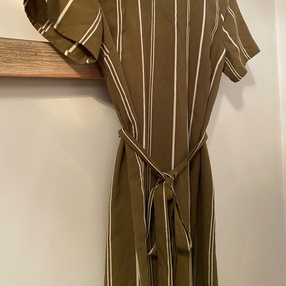 Stripped dress - Picture 2 of 8